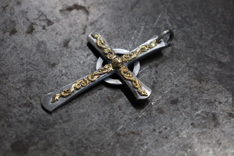 SE-1298 wheel cross w K18 scroll