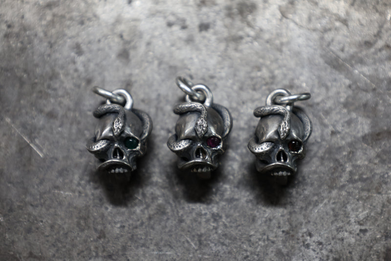 SE-1591 snake rolled skelton skull