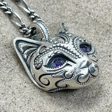 BBM SIGNATURE CAT PENDANT SET-SILVER WITH STONE
