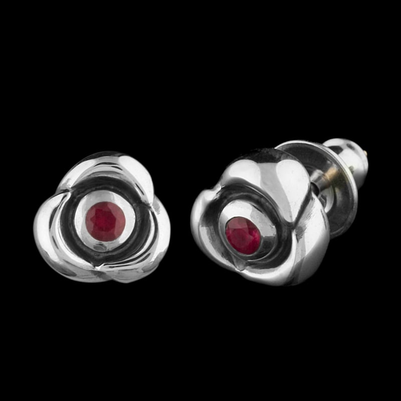 Flow stud earrings with ruby
