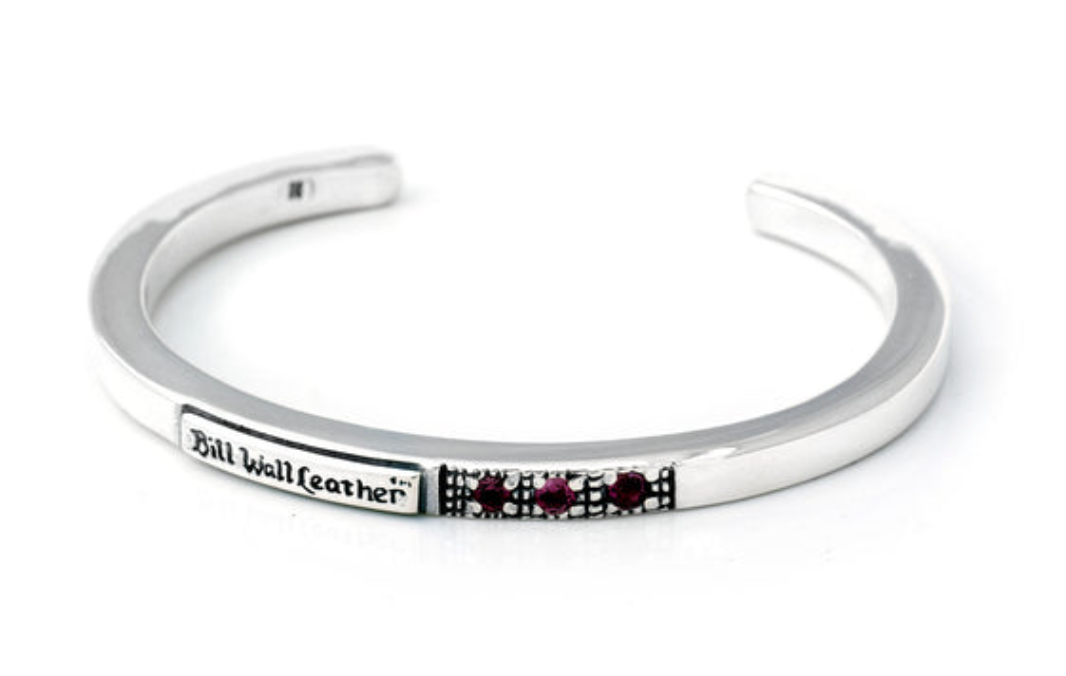 Square Smooth Bangle with 3 Stones