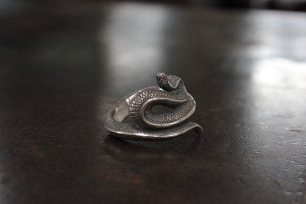 FCR-01 rolled snake ring