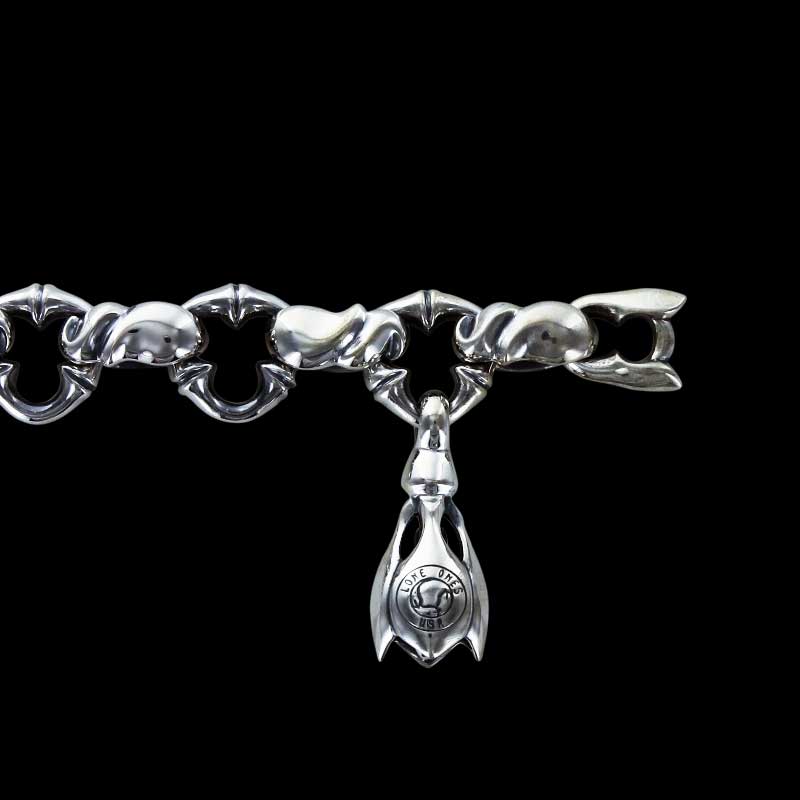 Caresses Bracelet (S) with 1 Tear Bell