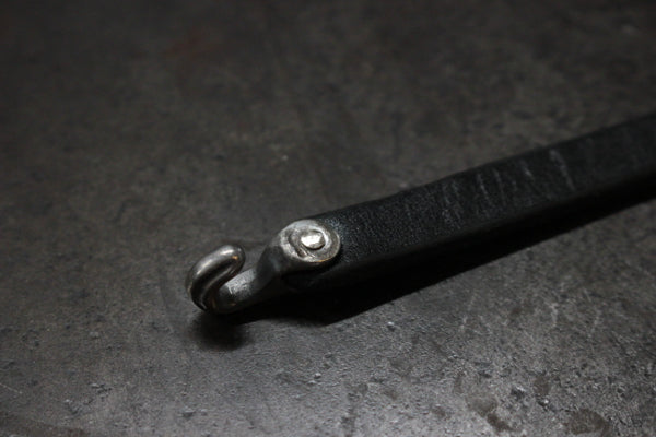 FCB-31 flat leather+clamp hook bracelet/luck cross stud