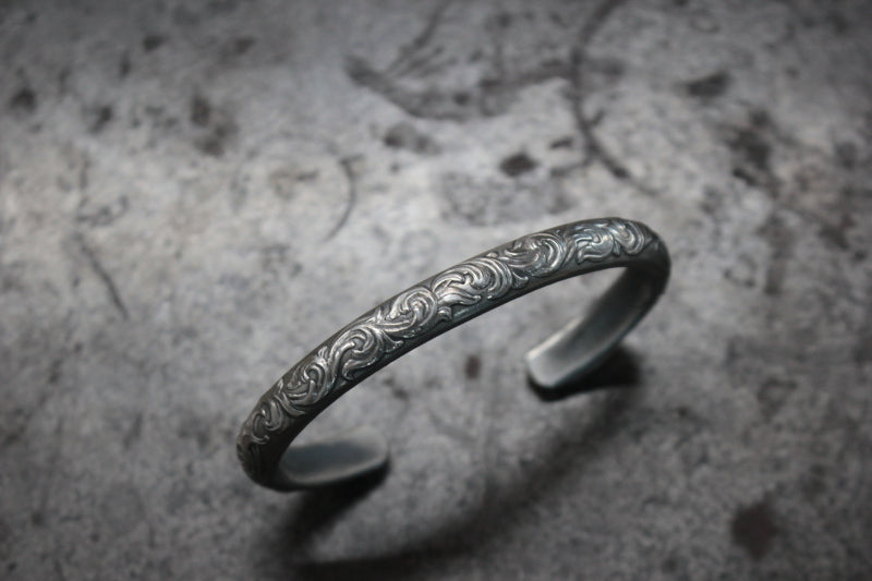FCB-38 薄彫 CL 甲丸 bangle