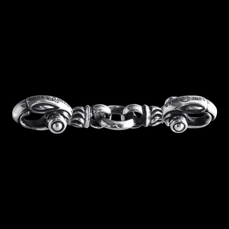 Linked clasp (plain circle)