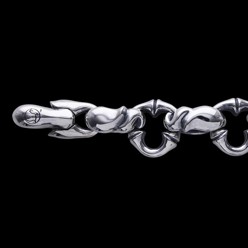 Caresses Bracelet (M)