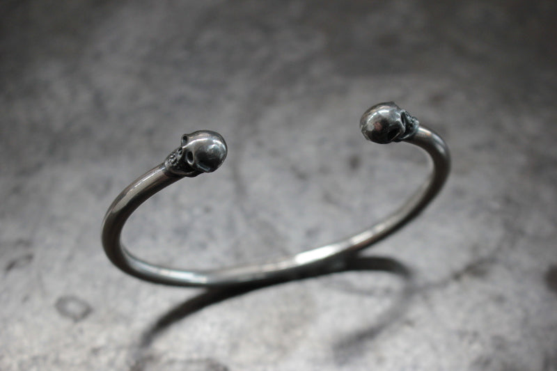 FCB-48 2skulls bangle narrow