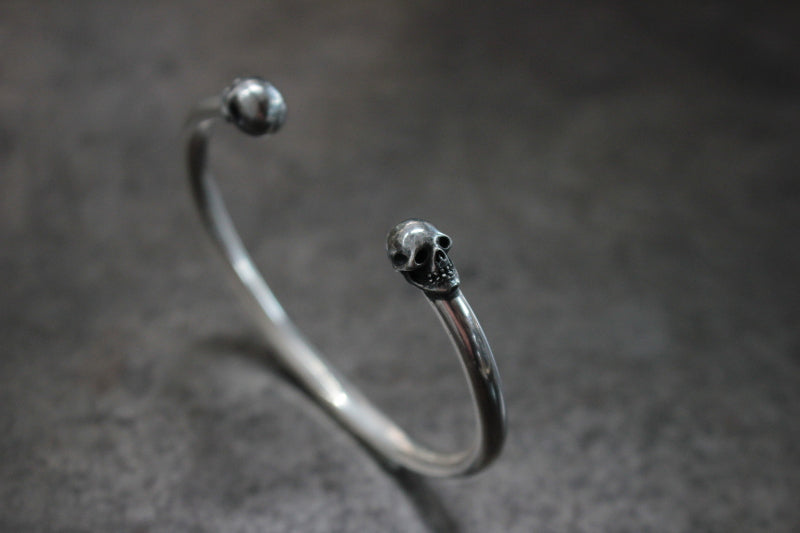 FCB-48 2skulls bangle narrow