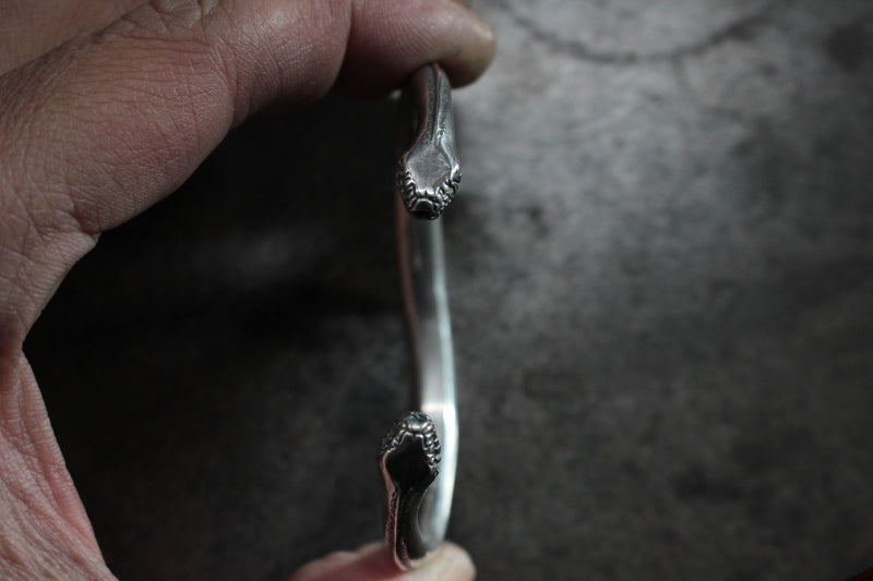 FCB-49 two snakes bangle