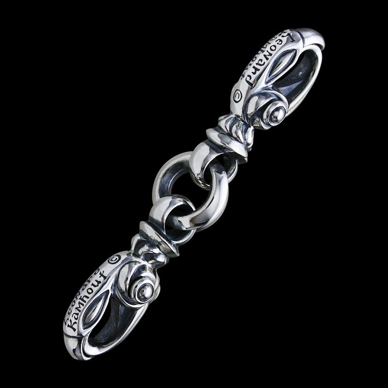 Linked clasp (plain circle) (Leonard Kamhout engraved)