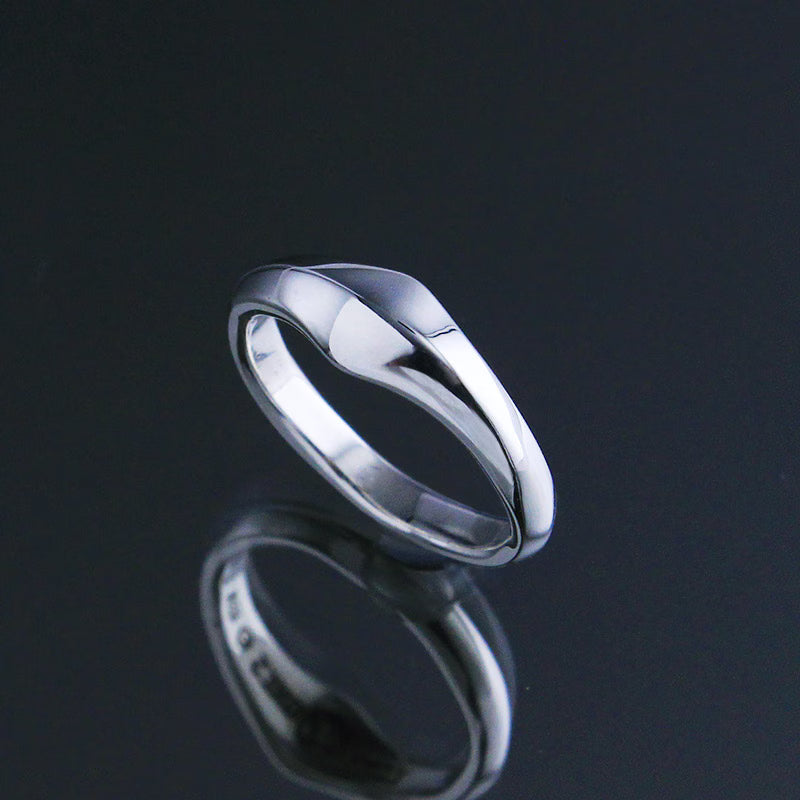 Mini silk ring