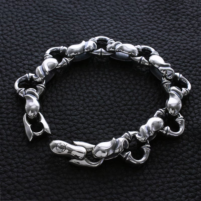 Caresses Bracelet (M)