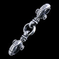 Linked clasp (plain circle)
