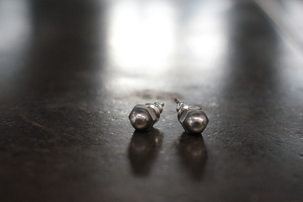 RE-04 六角 BALL STUD EARRING