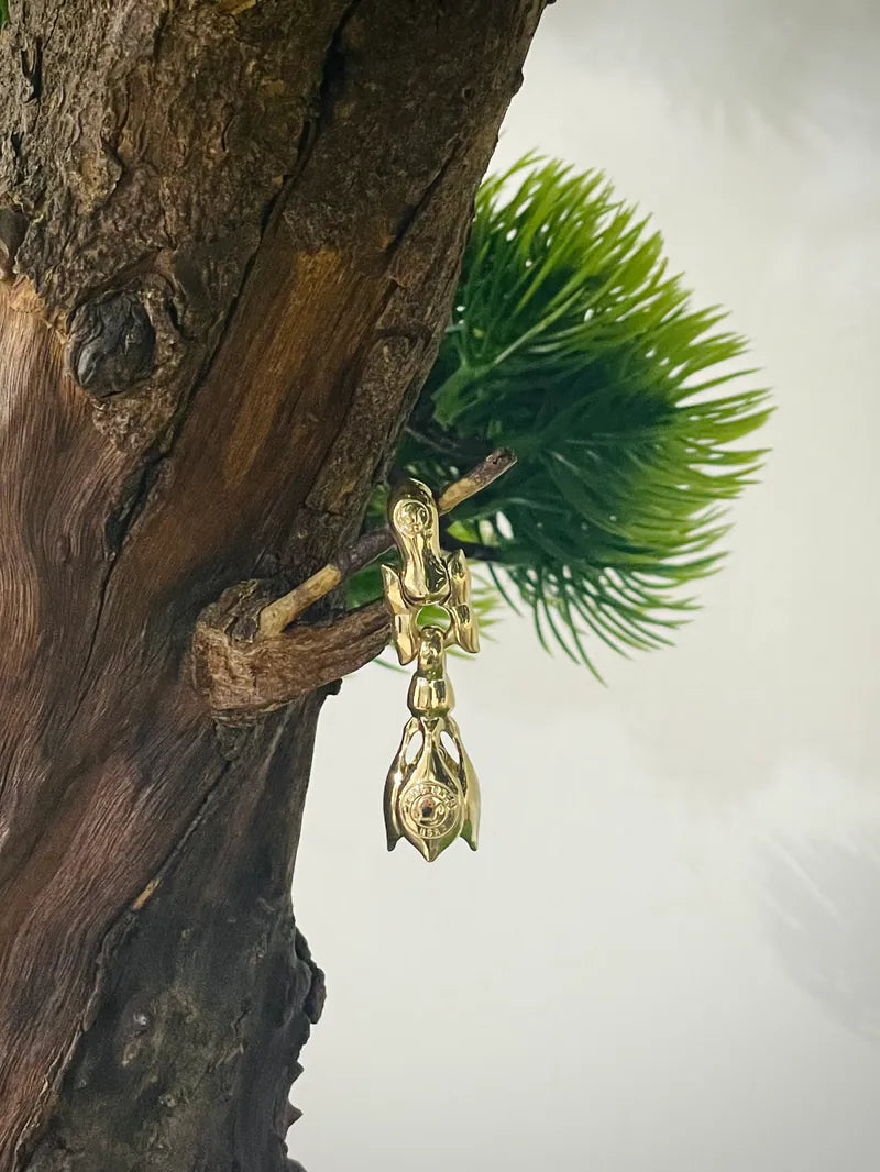 Lone Ones Key Clasp Tear Bell S 18K Yellow Gold