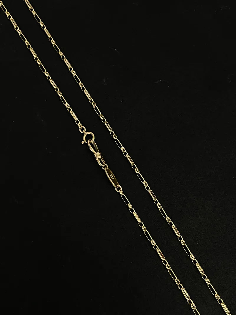 MV Figaro Chain K18