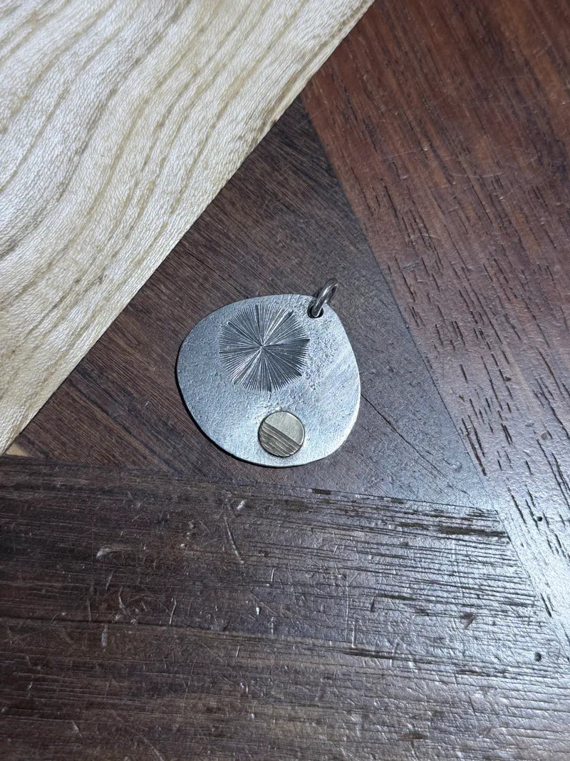 Gold Motif Hammerd Concha Pendant