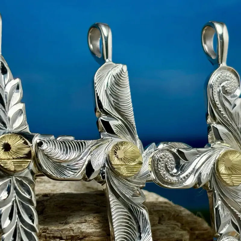 K18 Kaila Motif Cross Pendant (Heritage)