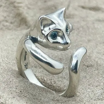 BBM 貓咪戒（Blue Topaz Eyes）