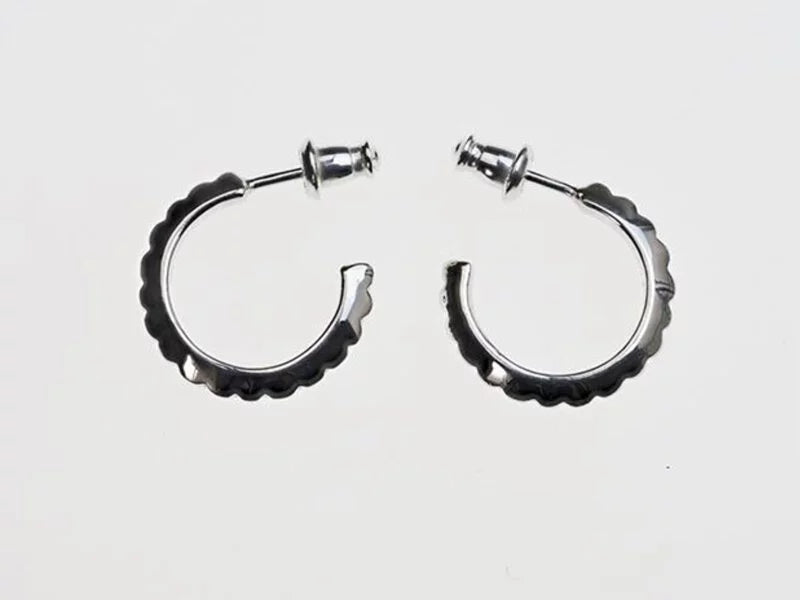 PI-003 Triangle Valley Earring