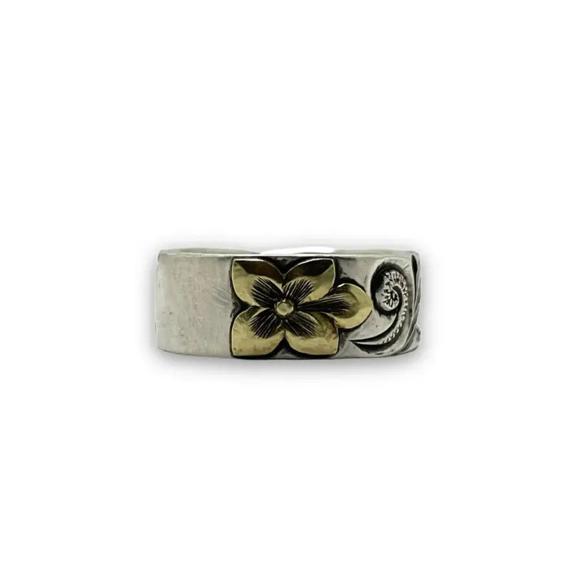 鳴島翔 K18 Motif Heritage Ring