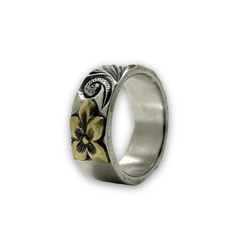 鳴島翔 K18 Motif Heritage Ring