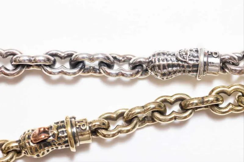 3 PEANUTS WALLET CHAIN