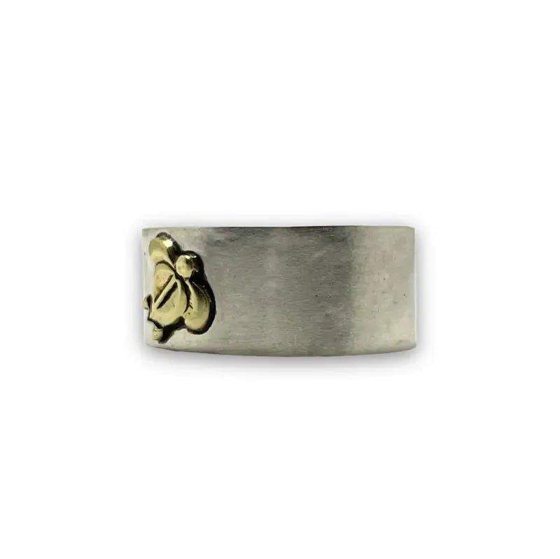 鳴島翔 K18 motif 10mm plain ring (Honu)