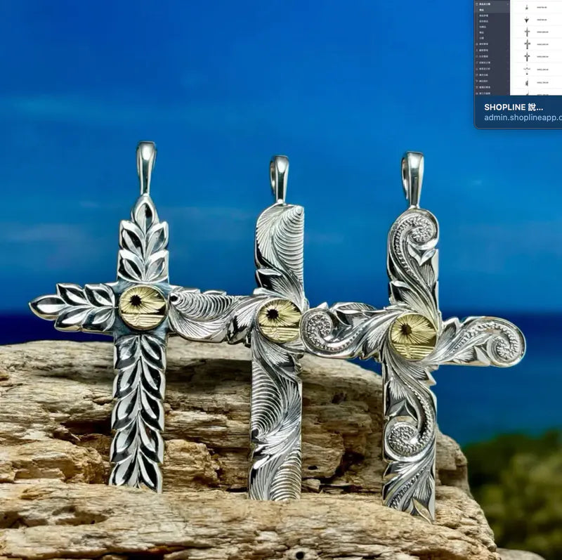 K18 Kaila motif cross pendant (Royal Maile)