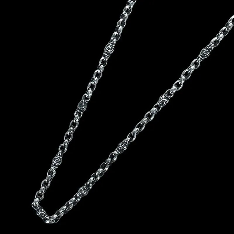 Mating Flight: Hook Mini Silk Eagle Chain