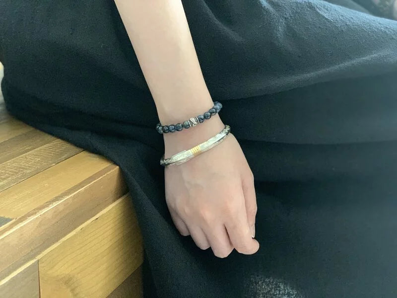 唐草 Triangle Bangle