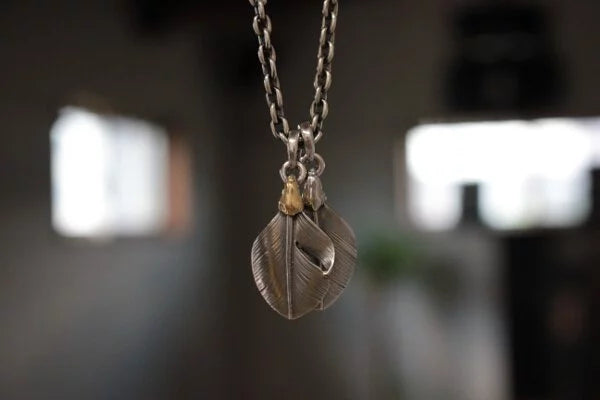 FCT-67 heart feather with eagle head