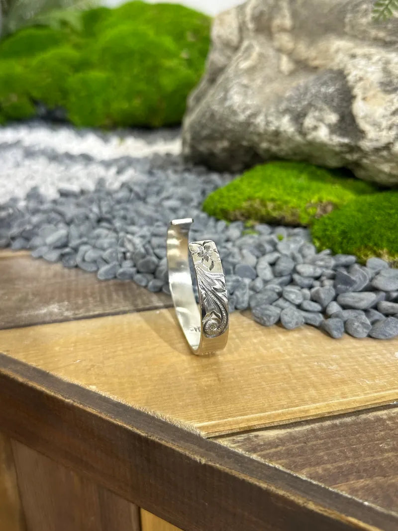 鳴島翔 三金貝殼 Bangle
