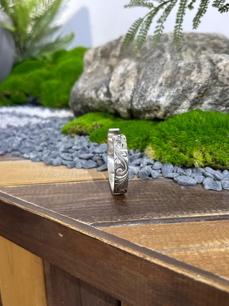 鳴島翔 三金貝殼 Bangle