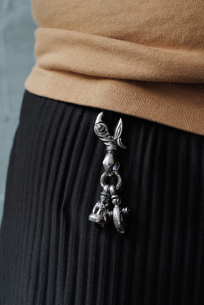 Large Swan Clip w/ Dove Bell L Key Clasp