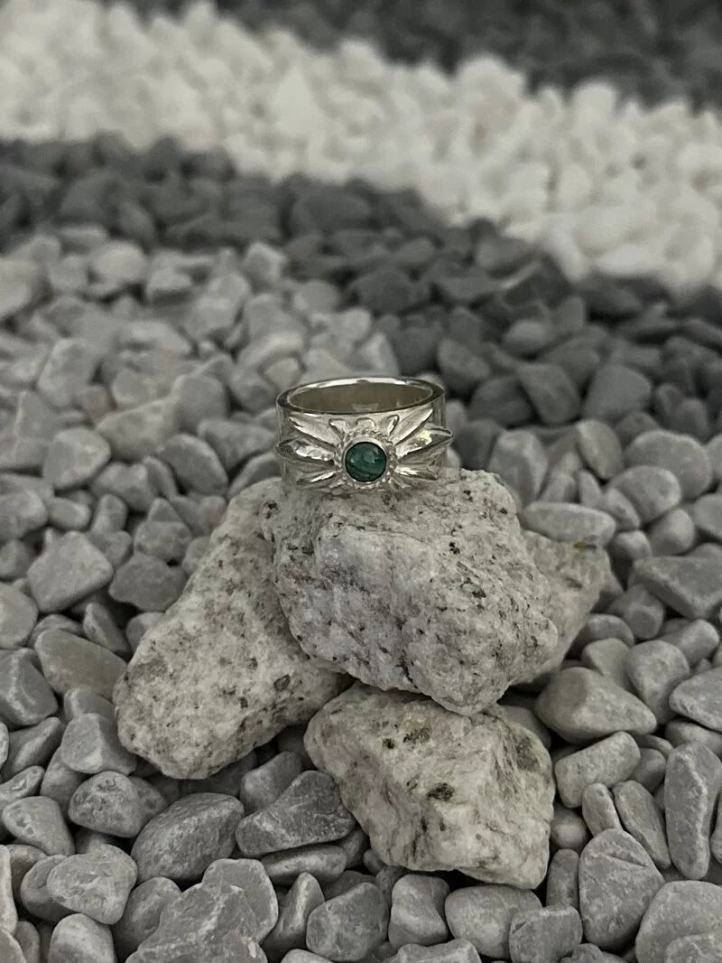 Flower Concho Ring w/ Amethyst & Malachite