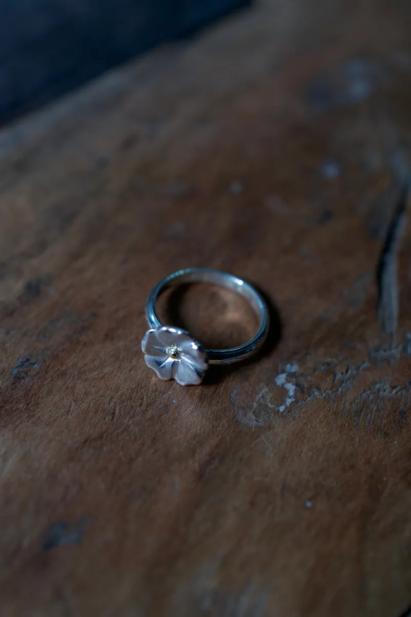 Flower ring