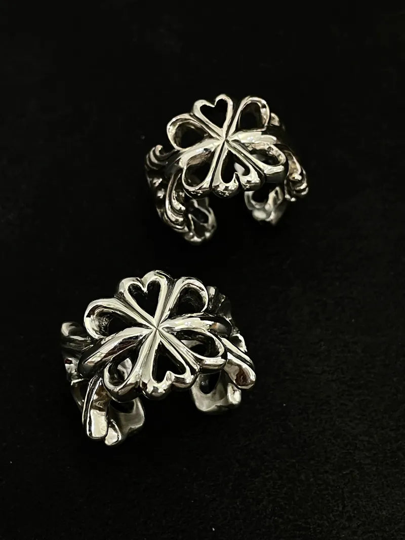 Crest Ring