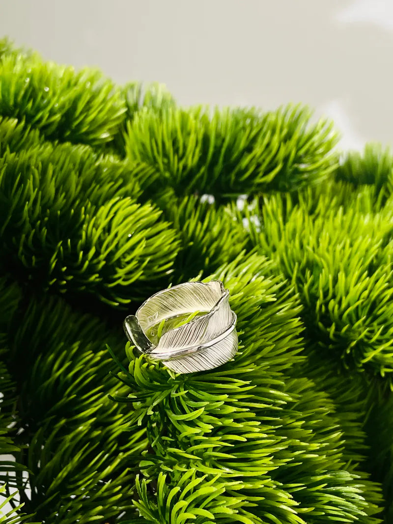 Sliver Feather Ring L
