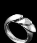Kiss and Flow Ring (M)