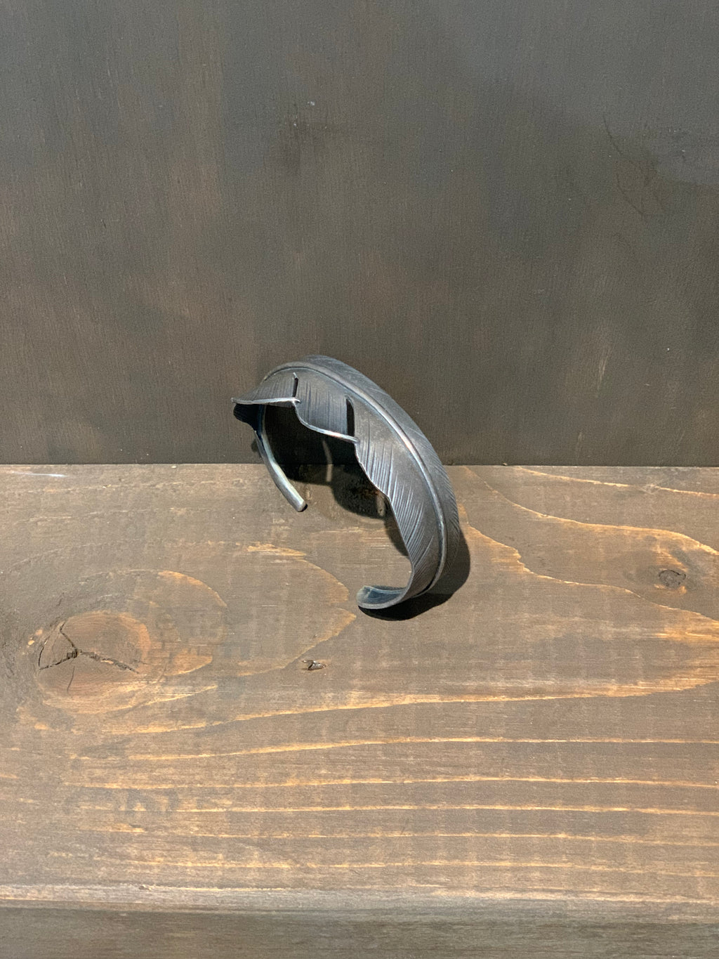 FCB-32 1st Feaether Bangle