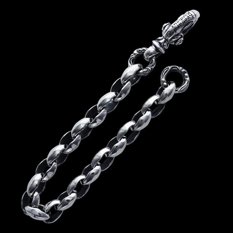 Silk Link (S) Bracelet (Cygnet Circle) (Engraving Leonard Kamhot)