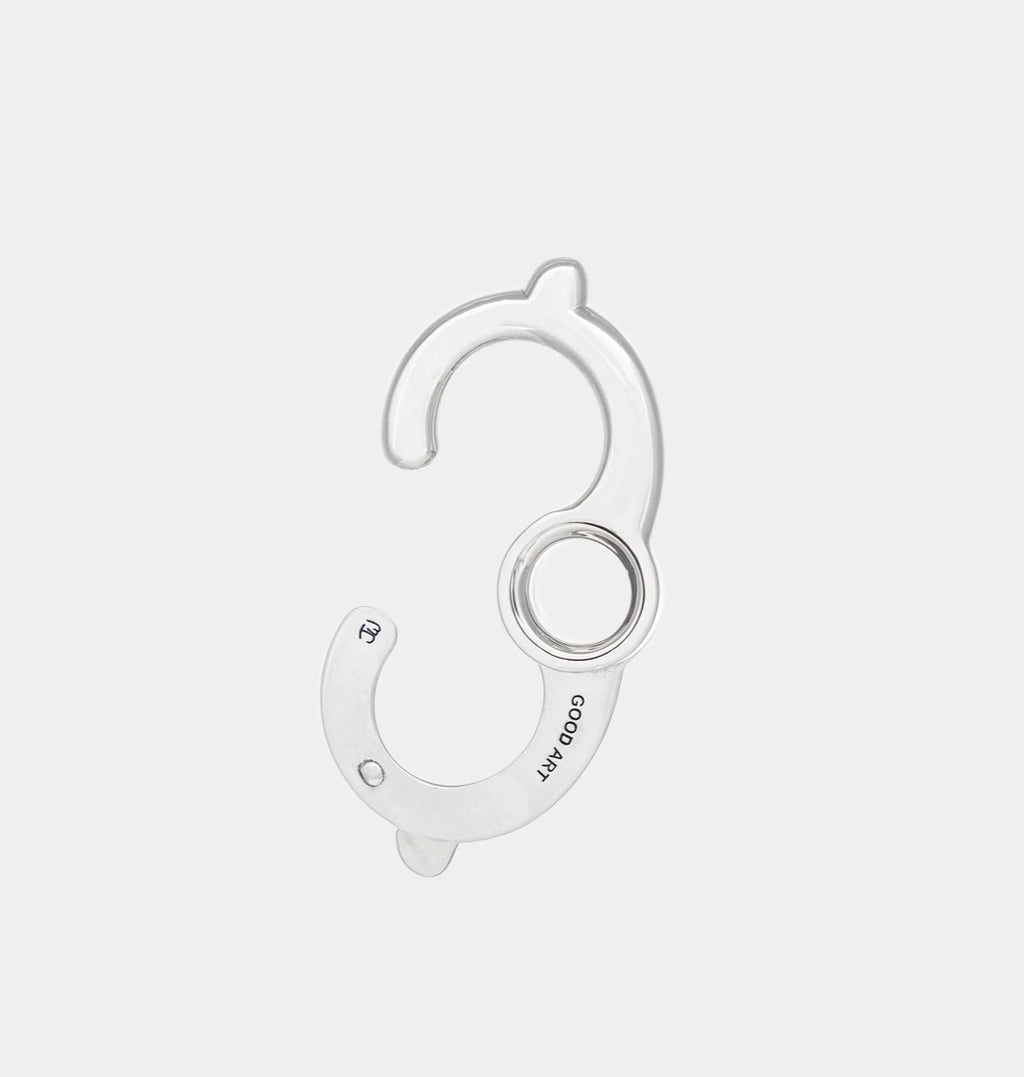 Sister Clasp - D