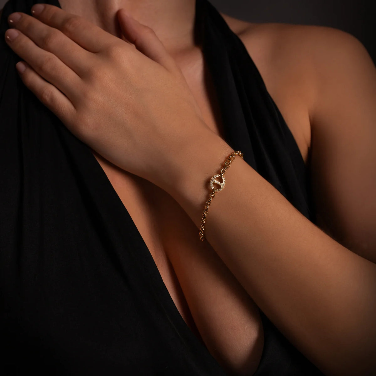 HB223DYGWD 10MM SINGLE-LINK BRACELET WITH DIAMONDS