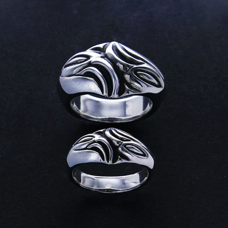 Curved Silk Ring (L)