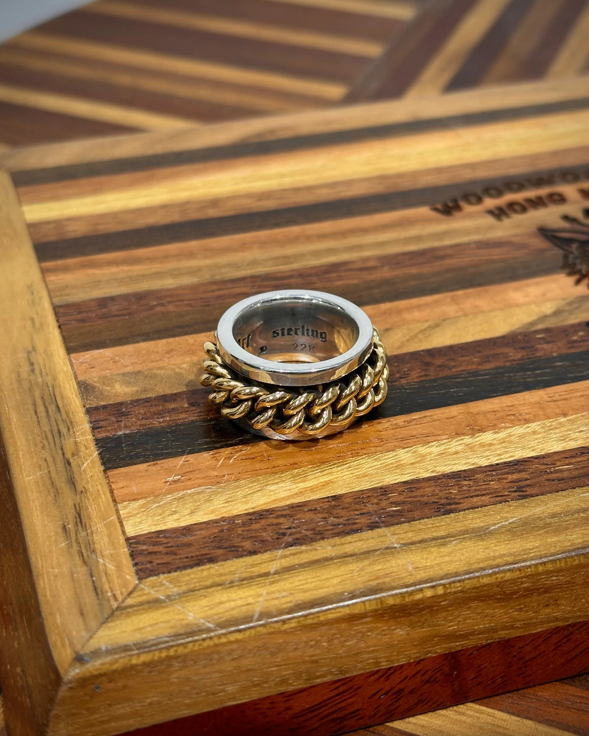 Two Toned 22k Curb Chain Spin Ring