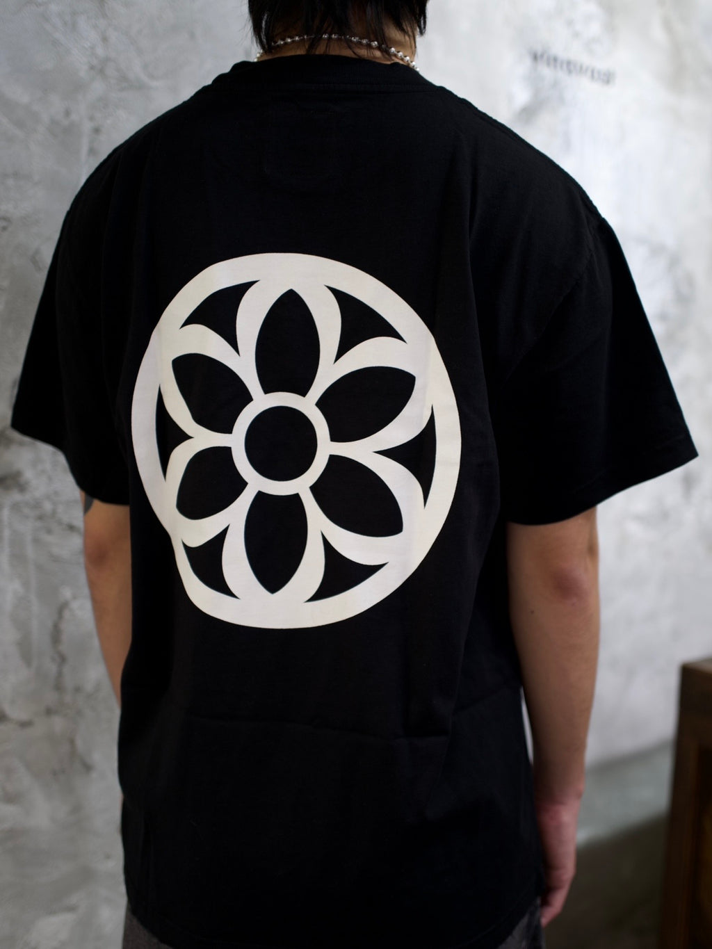 Goodart x vinavast Multi Shop Tee limited edition