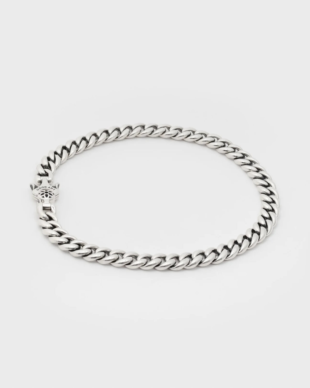 Model 10 A Long Chain