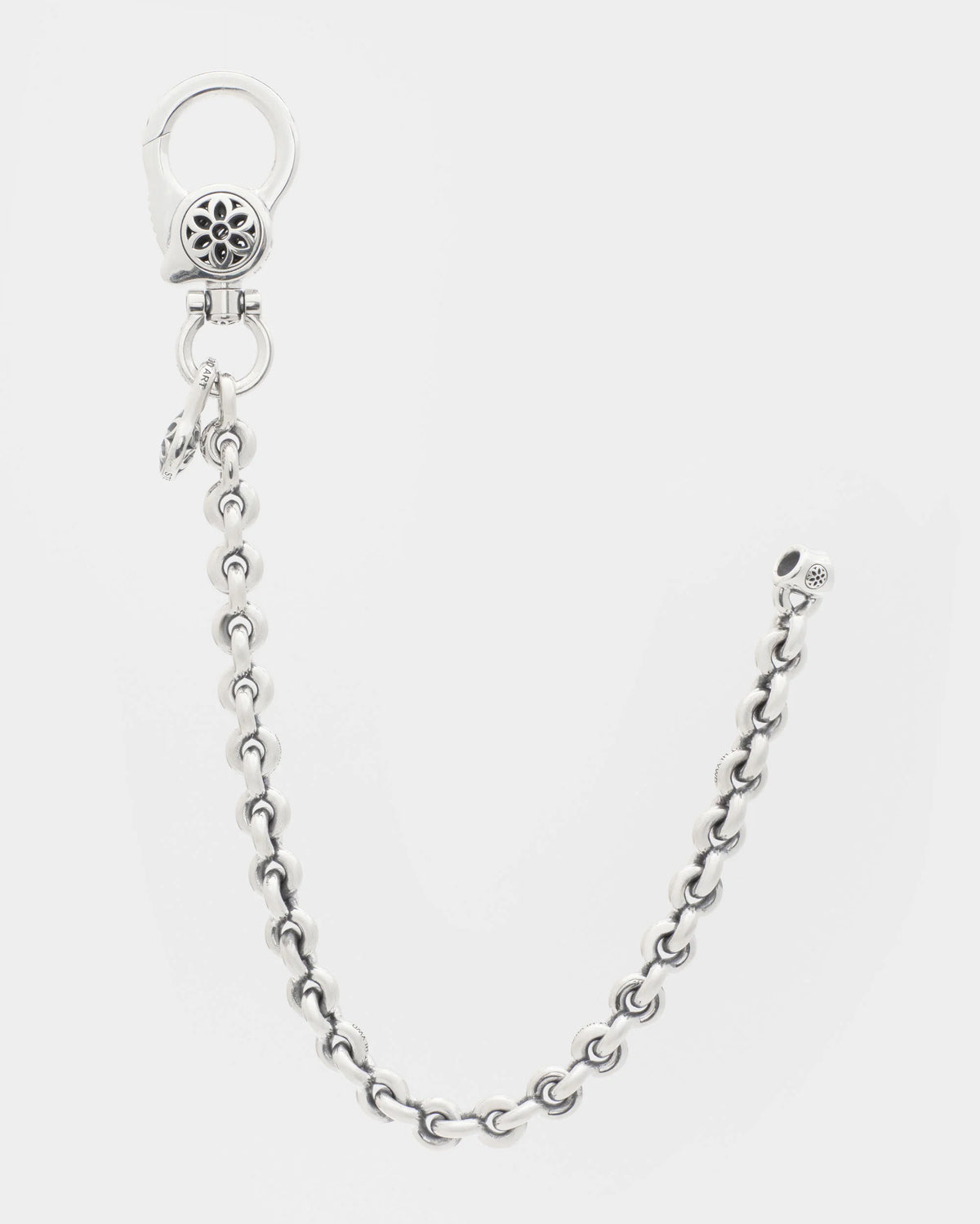 Clip 8 Fin Link B Wallet Chain